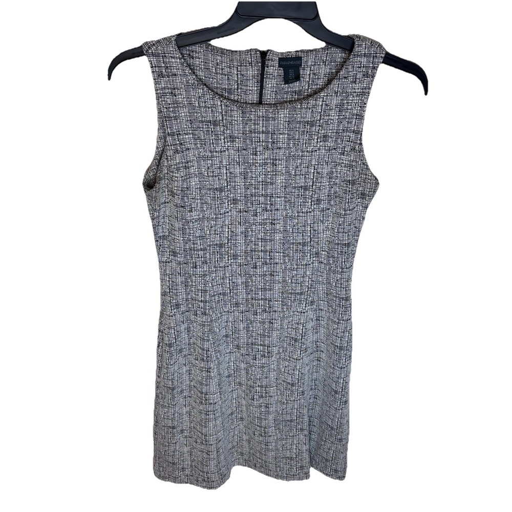 Paraphrase Sleeveless Gray & Black Dress, Size 4 Pockets